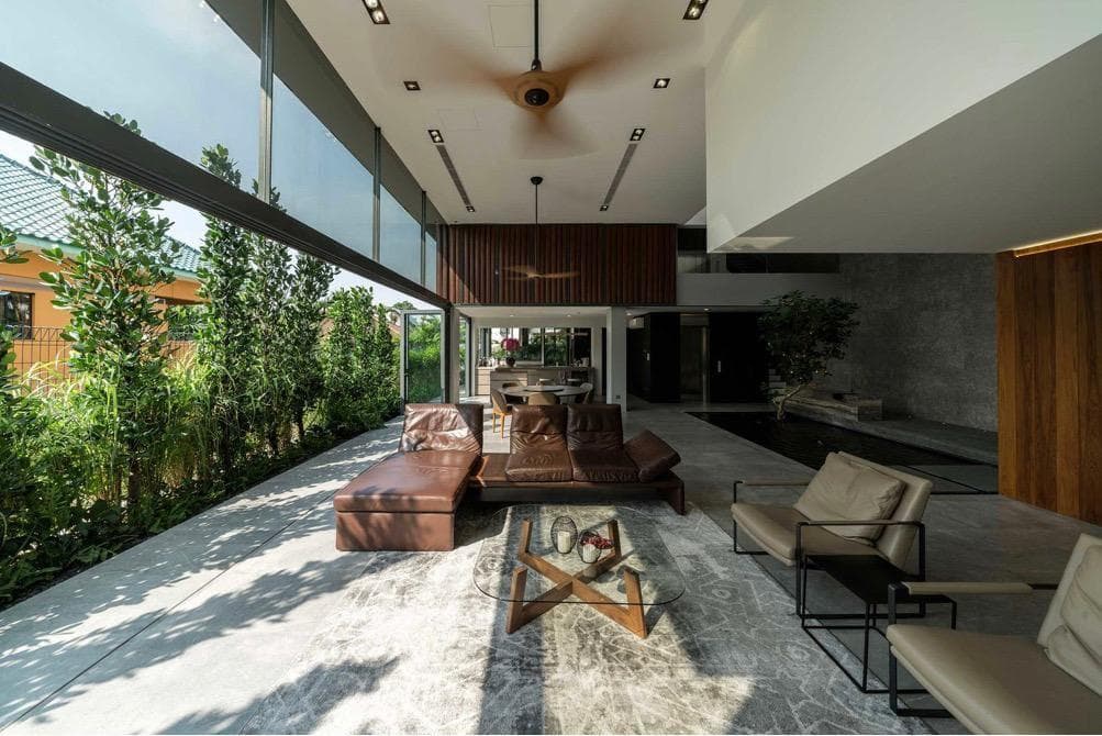 Modern Luxury Living in a Stunning Home