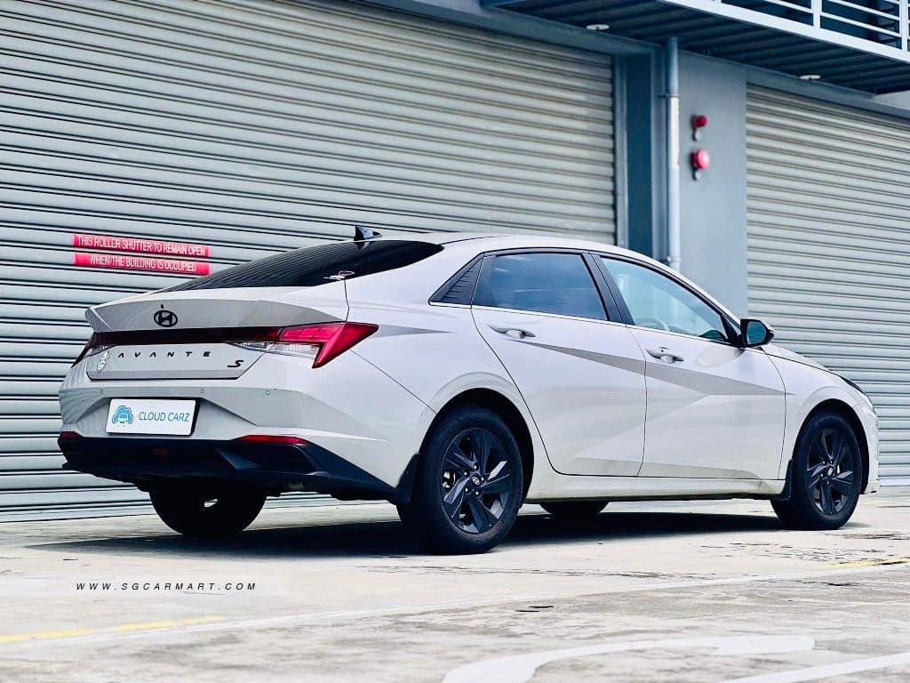 Hyundai Avante 1.6 'S' (A)